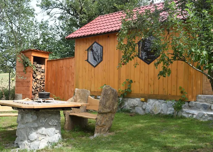 Camping Apidomek Medovy Raj